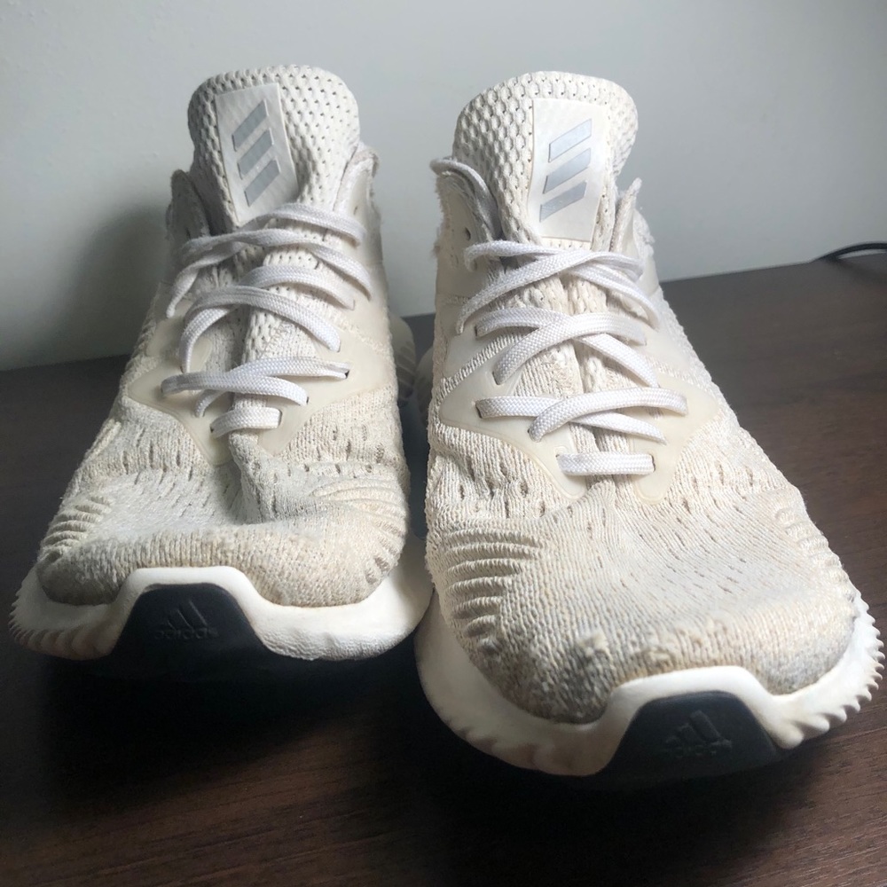 Adidas Alphabounce 3